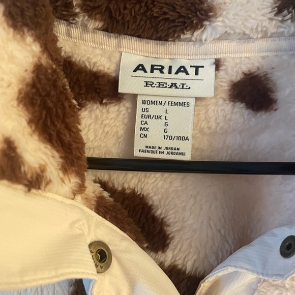 Ariat cow print Sherpa large - Picture 2 of 3